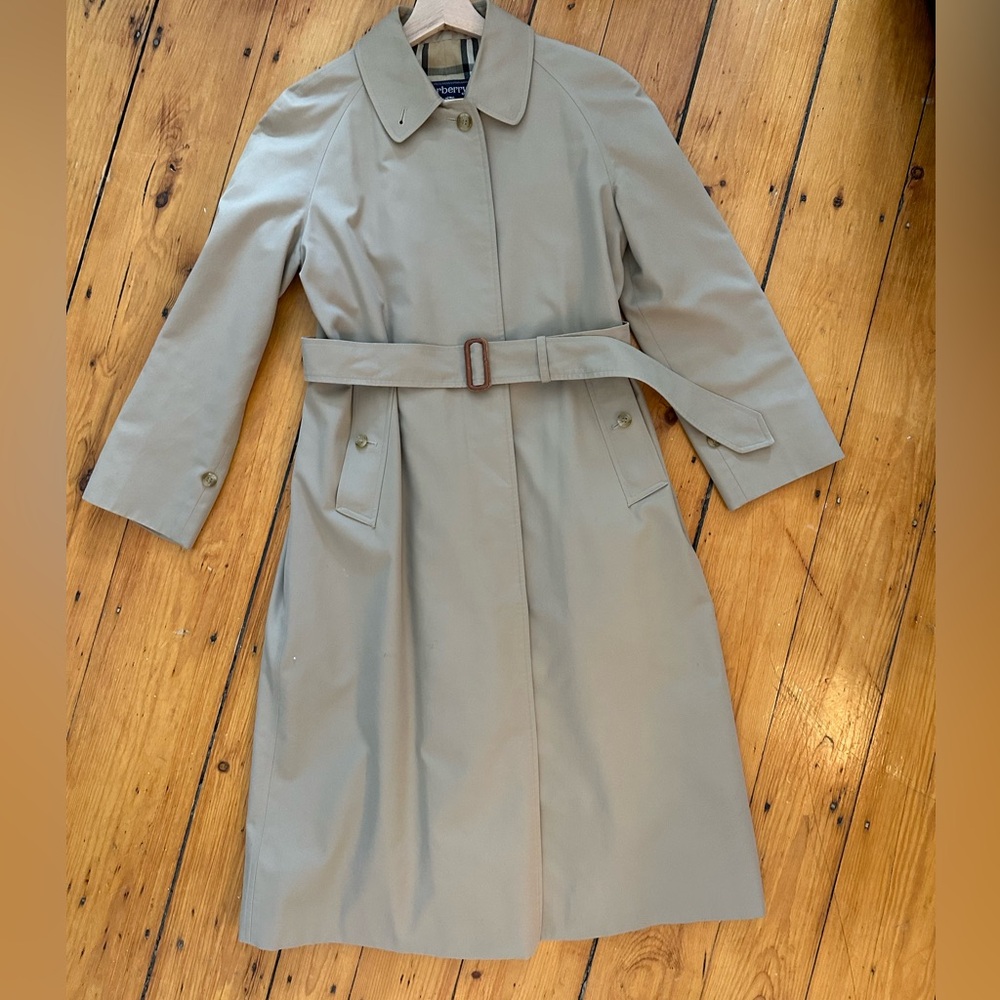Burberry Camden car coat size small